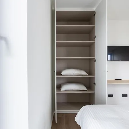 Semesterbostad Nieuw - De Grenspaal West 6p 5 Min Maastricht - Sauna - Laadpaal