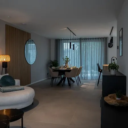 Semesterbostad Nieuw - De Grenspaal West 6p 5 Min Maastricht - Sauna - Laadpaal *