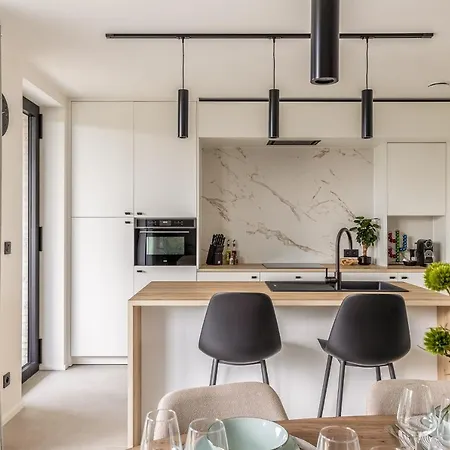 Semesterbostad Nieuw - De Grenspaal West 6p 5 Min Maastricht - Sauna - Laadpaal